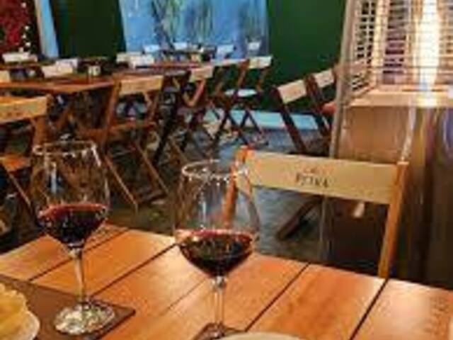 #124 - Ponto Comercial para Venda em Itanhaém - SP - 1